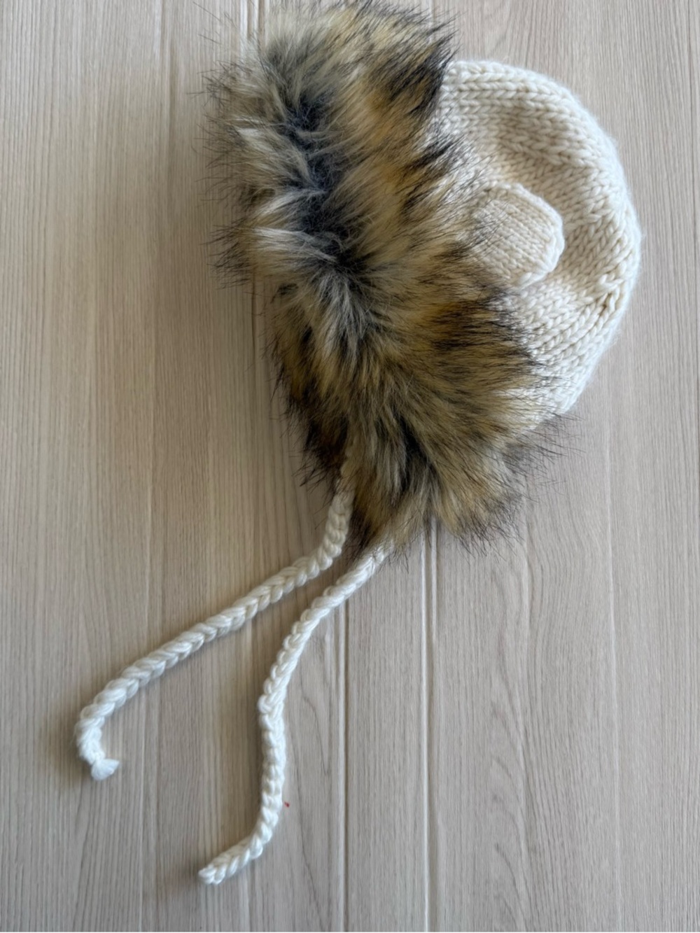The Blueberry Hill Knit Hat Faux Fur Pom Earflap Cream Medium 2–10Y